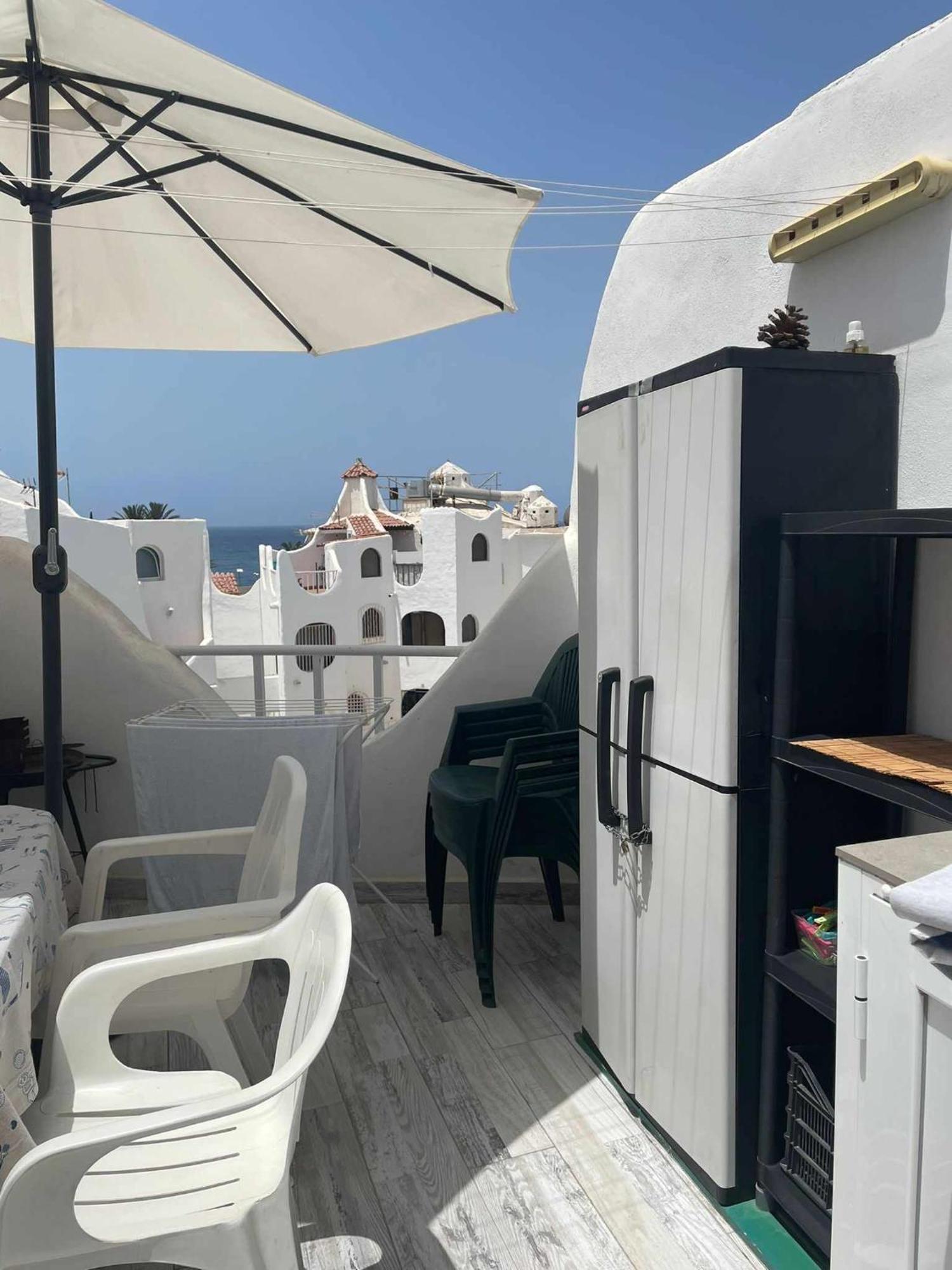 Wonderful White Appartament In Las Tortugas Playa de las Americas  Exterior photo